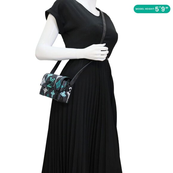 Louis Vuitton  Graffiti LV Steamer Monogram Eclipse Canvas Crossbody Bag Grey - Picture 2 of 13